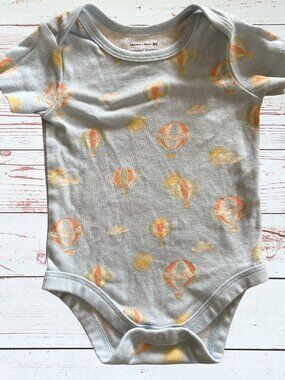 Member’s Mark Baby Boy 3 Month Blue and Coral Hot Air Balloon Print Short Sleeve